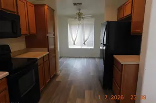 7031 W Louise Dr, Glendale, AZ 85310 - Photo 9