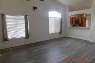 7031 W Louise Dr, Glendale, AZ 85310 - Photo 3