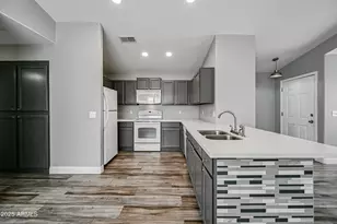 726 S Nebraska St, Chandler, AZ 85225 - Photo 9