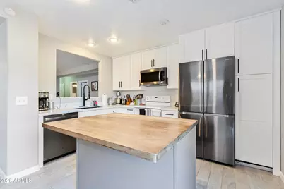 11246 E Sunland Avenue, Mesa, AZ 85208 - Photo 5