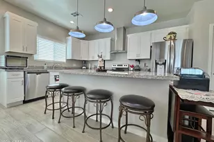 8480 W Mission Hills Dr, Arizona City, AZ 85123 - Photo 15