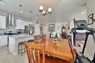 8480 W Mission Hills Dr, Arizona City, AZ 85123 - Photo 17