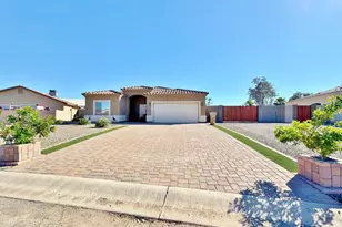 8480 W Mission Hills Dr, Arizona City, AZ 85123 - Photo 3
