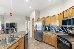 4906 S Verbena Ave, Gilbert, AZ 85298 - Photo 11