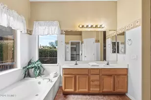 4906 S Verbena Ave, Gilbert, AZ 85298 - Photo 15