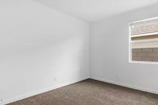 8279 W Banks Ct, Florence, AZ 85132 - Photo 9