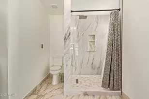 501 E Topeka Dr, Phoenix, AZ 85024 - Photo 13