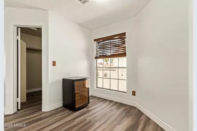 501 E Topeka Drive, Phoenix, AZ 85024 - Photo 11