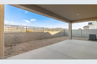 141 W Latona Road, Phoenix, AZ 85041 - Photo 9