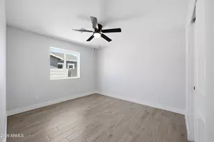 454 S Pioneer, Mesa, AZ 85204 - Photo 27