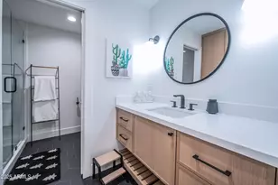 4601 E Cholla St, Phoenix, AZ 85028 - Photo 59