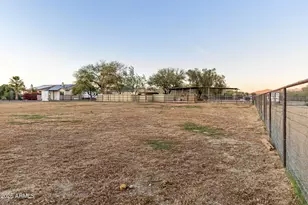 1009 E Carlise Rd, Phoenix, AZ 85086 - Photo 45