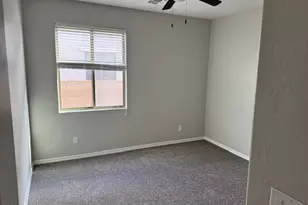 22813 W Hopi St, Buckeye, AZ 85326 - Photo 9