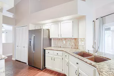 1613 W Gunstock Loop, Chandler, AZ 85286 - Photo 15