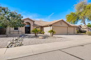 1613 W Gunstock Loop, Chandler, AZ 85286 - Photo 5