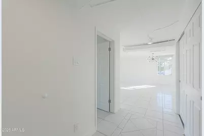 6502 N Central Avenue #B203, Phoenix, AZ 85012 - Photo 7