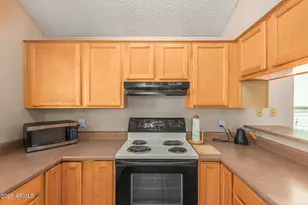 3904 W Butler St, Chandler, AZ 85226 - Photo 17