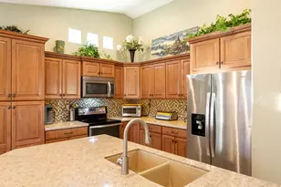 9020 E Coopers Hawk Dr, Sun Lakes, AZ 85248 - Photo 11