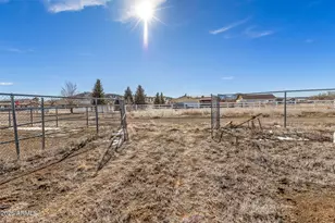 7952 E Saturn Dr, Flagstaff, AZ 86004 - Photo 33