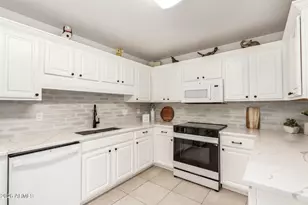 15380 N 100th St, Scottsdale, AZ 85260 - Photo 13