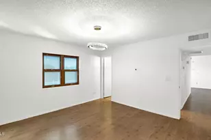 15625 N 20th Street N, Phoenix, AZ 85022 - Photo 21