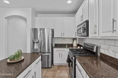 17646 W Statler Drive, Surprise, AZ 85388 - Photo 15