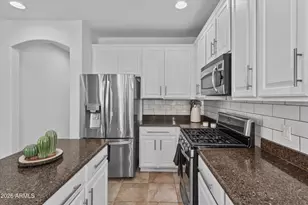 17646 W Statler Dr, Surprise, AZ 85388 - Photo 15