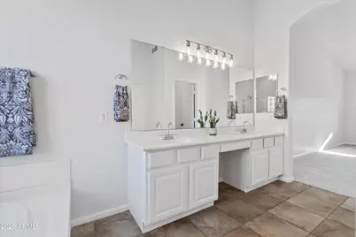 17646 W Statler Drive, Surprise, AZ 85388 - Photo 29