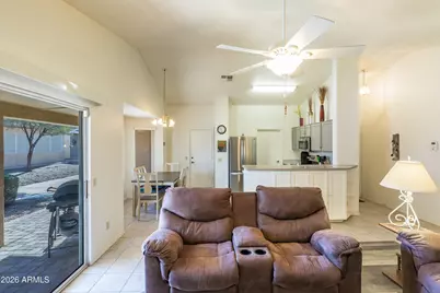 6541 S Cypress Point Drive, Chandler, AZ 85249 - Photo 7