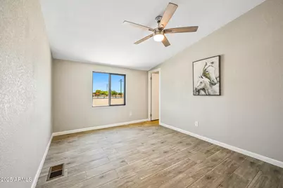 13050 N Breeze Way, Maricopa, AZ 85139 - Photo 25