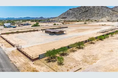 13050 N Breeze Way, Maricopa, AZ 85139 - Photo 41