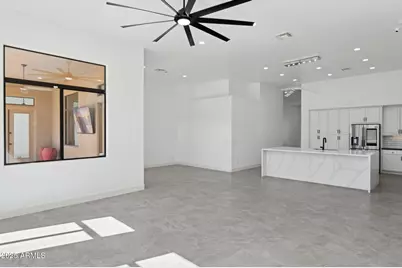 22423 N 54th Place, Phoenix, AZ 85054 - Photo 43