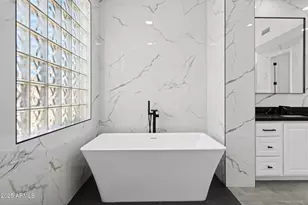 22423 N 54th Pl, Phoenix, AZ 85054 - Photo 73