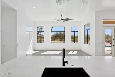 22423 N 54th Place, Phoenix, AZ 85054 - Photo 39