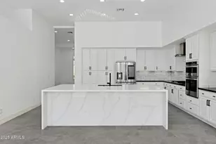 22423 N 54th Pl, Phoenix, AZ 85054 - Photo 31