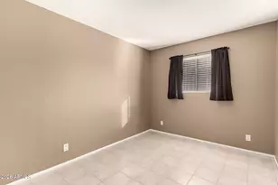 2524 S El Paradiso Dr, Mesa, AZ 85202 - Photo 23