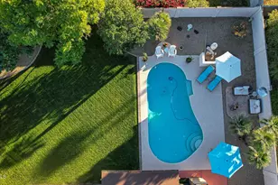 2647 E Cholla St, Phoenix, AZ 85028 - Photo 57