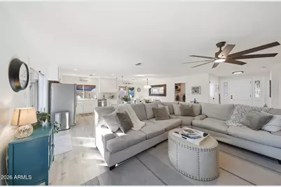 2647 E Cholla Street, Phoenix, AZ 85028 - Photo 7