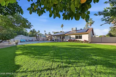 2647 E Cholla Street, Phoenix, AZ 85028 - Photo 39