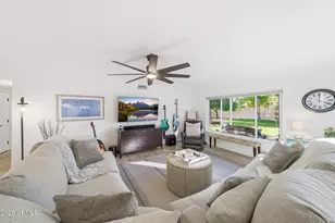 2647 E Cholla St, Phoenix, AZ 85028 - Photo 9