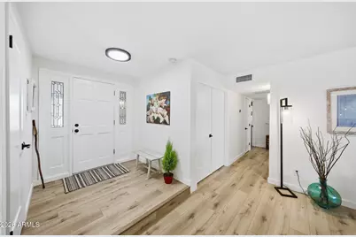 2647 E Cholla Street, Phoenix, AZ 85028 - Photo 5