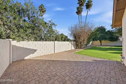 2647 E Cholla Street, Phoenix, AZ 85028 - Photo 37