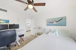 2647 E Cholla St, Phoenix, AZ 85028 - Photo 21