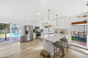 2647 E Cholla St, Phoenix, AZ 85028 - Photo 17