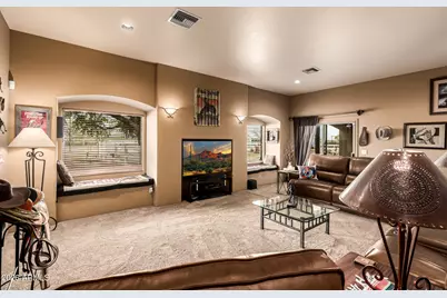 25614 W Melanie Drive, Wittmann, AZ 85361 - Photo 17