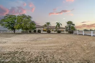 25614 W Melanie Dr, Wittmann, AZ 85361 - Photo 3