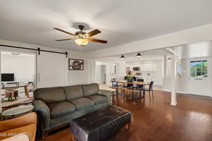 3340 E North Ln, Phoenix, AZ 85028 - Photo 9