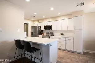 3340 E North Ln, Phoenix, AZ 85028 - Photo 11