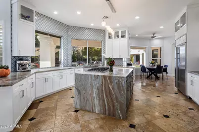 9030 N 48th Place, Paradise Valley, AZ 85253 - Photo 7