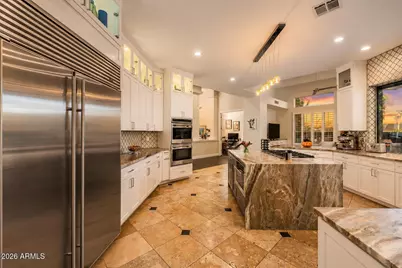 9030 N 48th Place, Paradise Valley, AZ 85253 - Photo 5